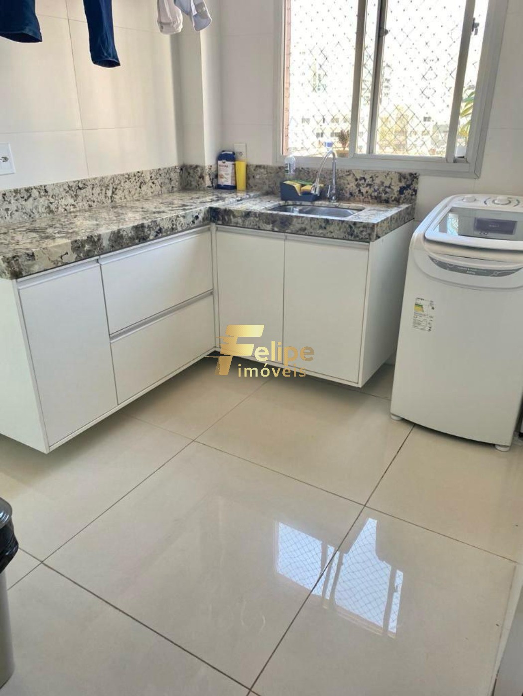 Cobertura à venda com 3 quartos, 200m² - Foto 15