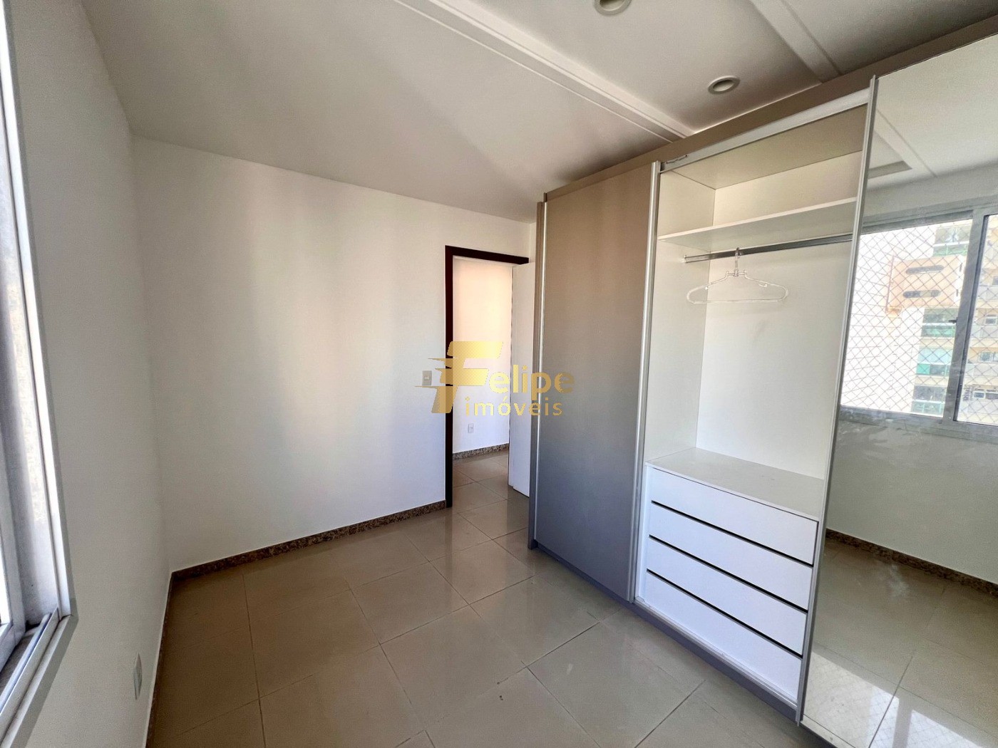 Apartamento à venda com 3 quartos, 93m² - Foto 11