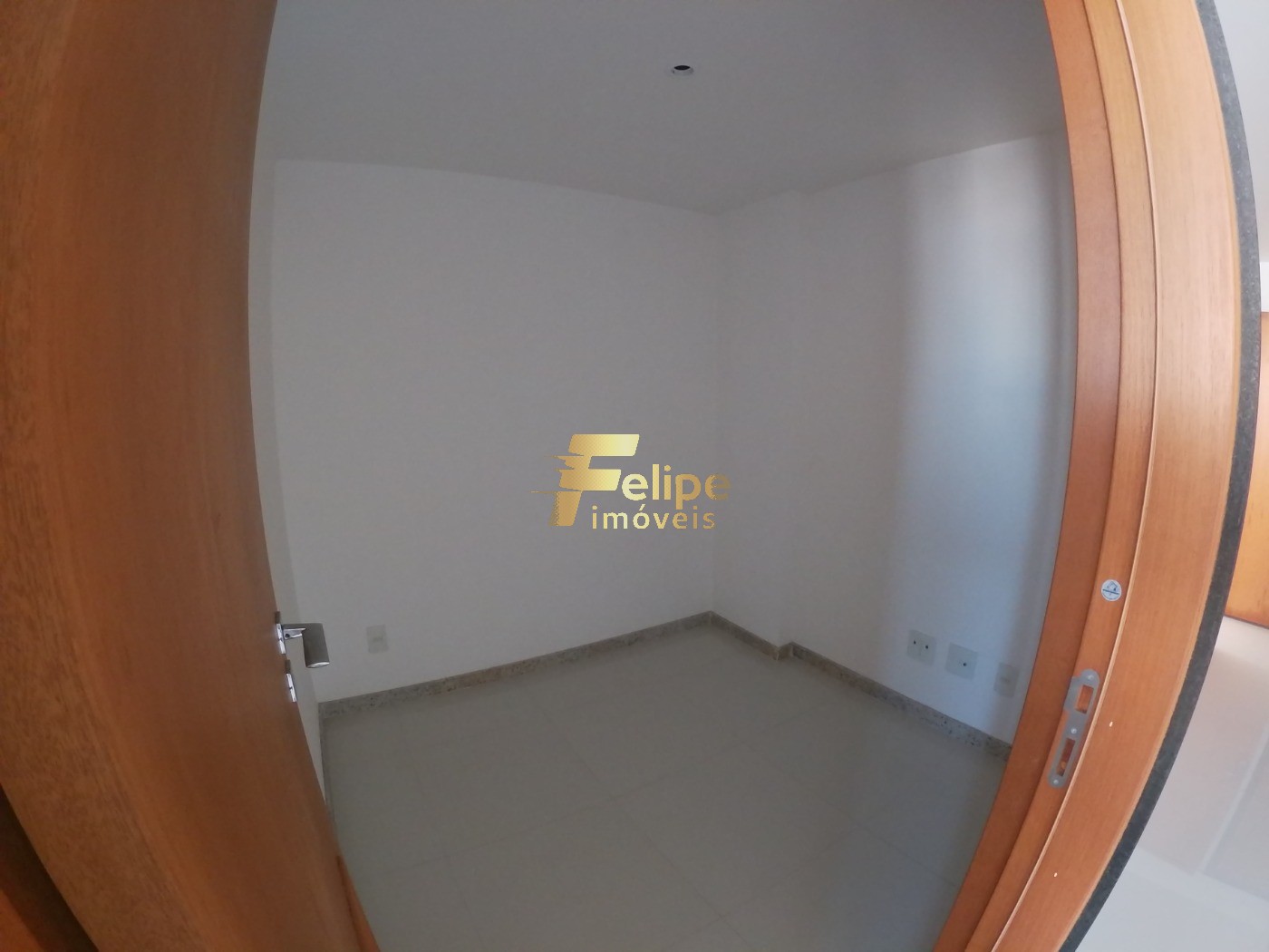 Apartamento à venda com 3 quartos, 113m² - Foto 13