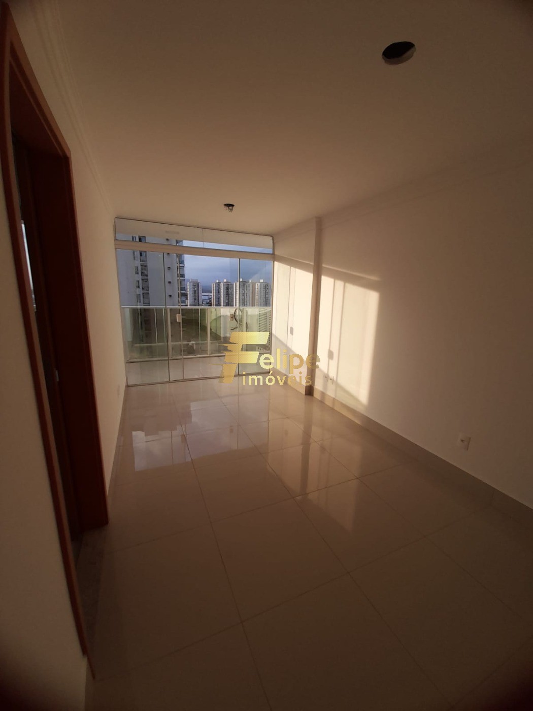 Apartamento à venda com 2 quartos, 64m² - Foto 5