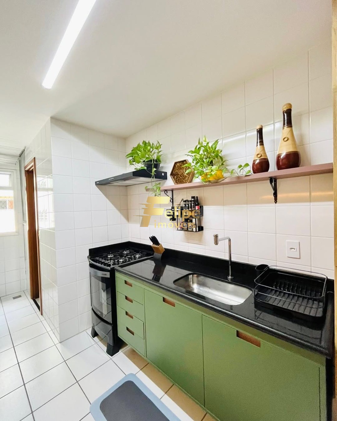 Apartamento à venda com 3 quartos, 96m² - Foto 3