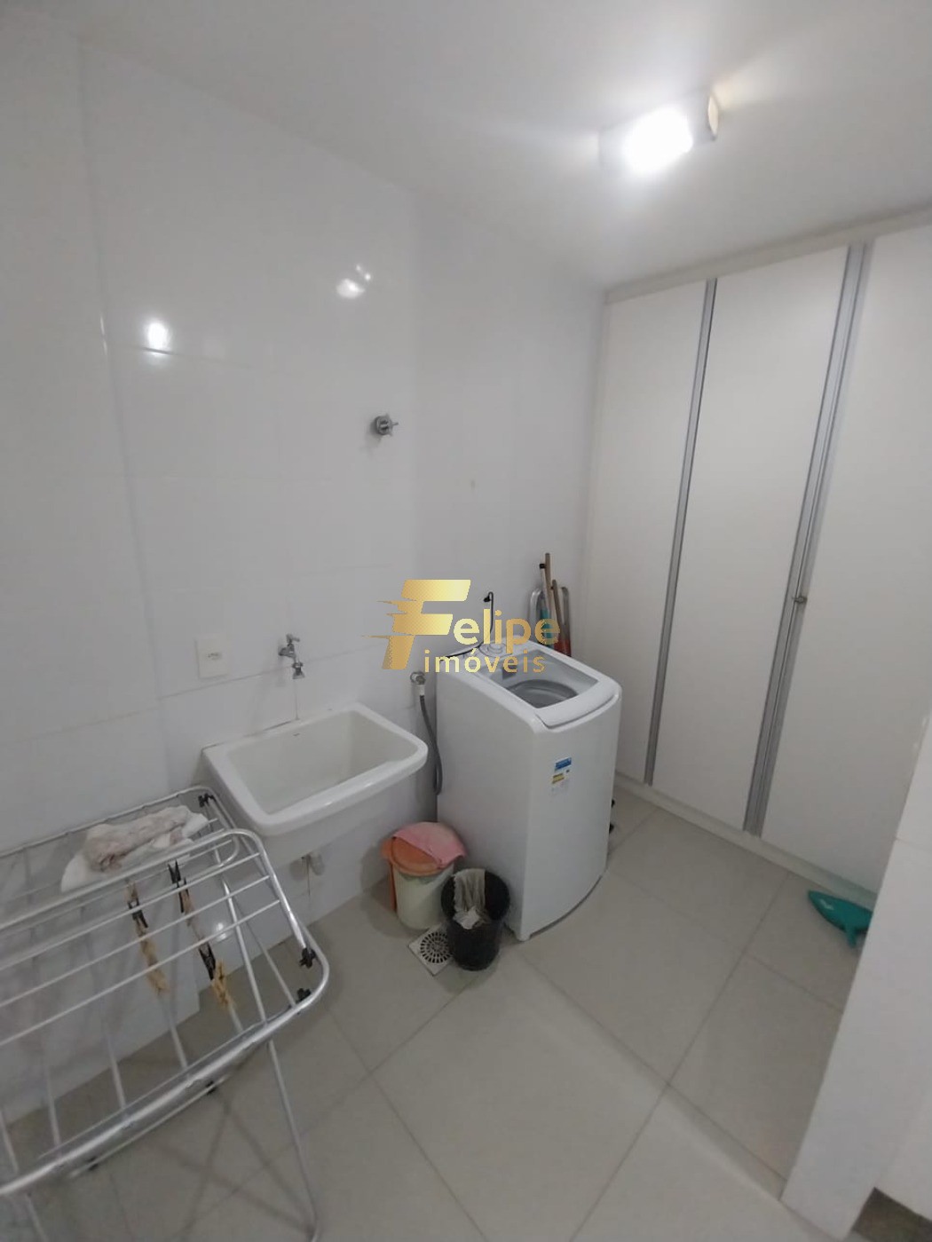 Apartamento à venda com 3 quartos, 98m² - Foto 8