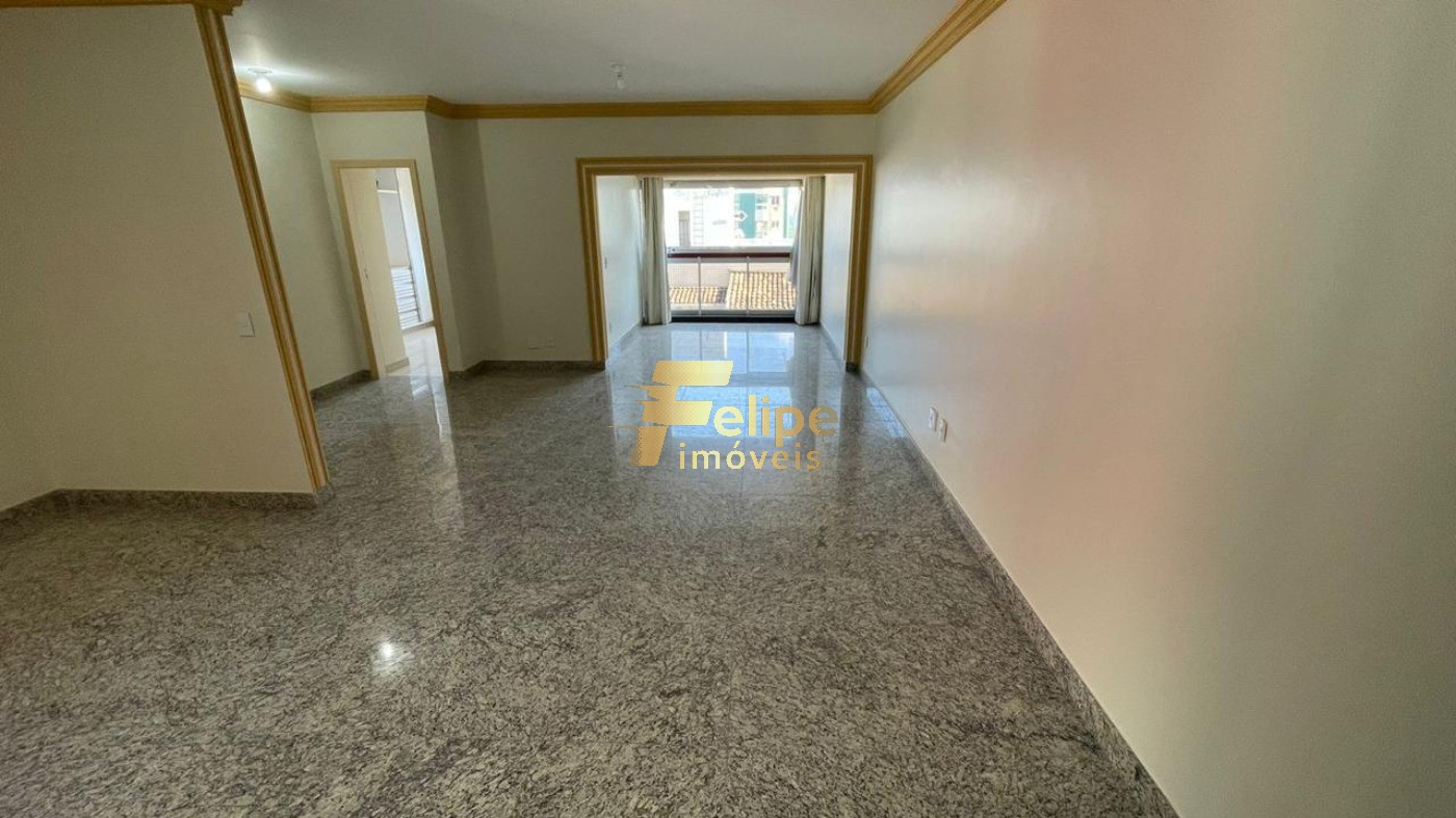 Cobertura à venda com 4 quartos, 250m² - Foto 1