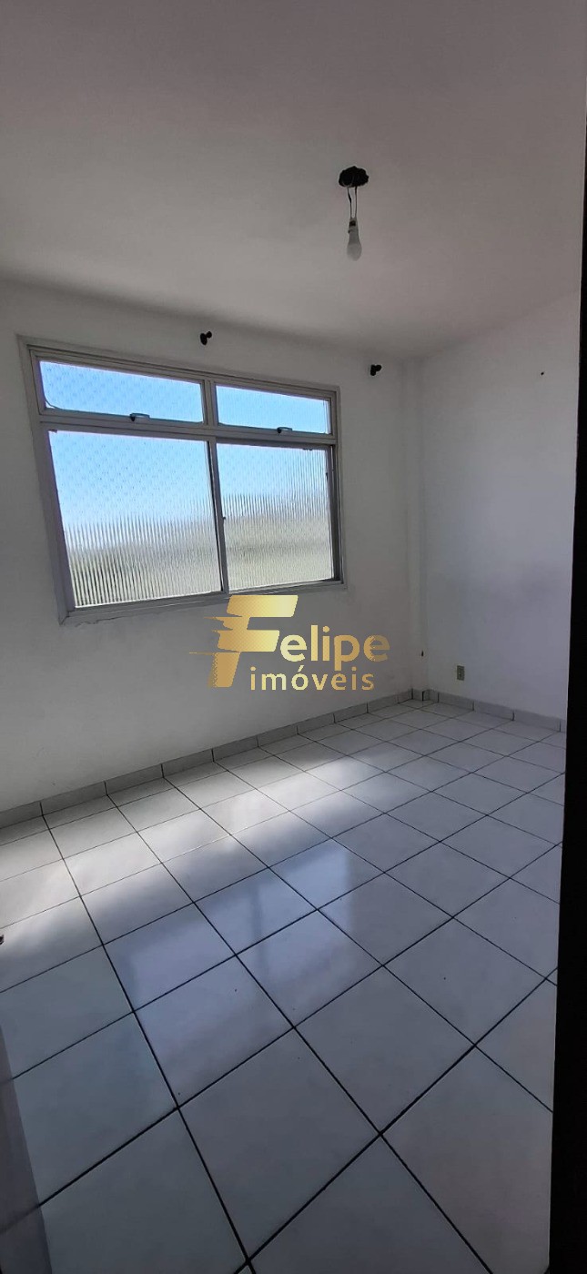 Apartamento à venda com 3 quartos, 110m² - Foto 2