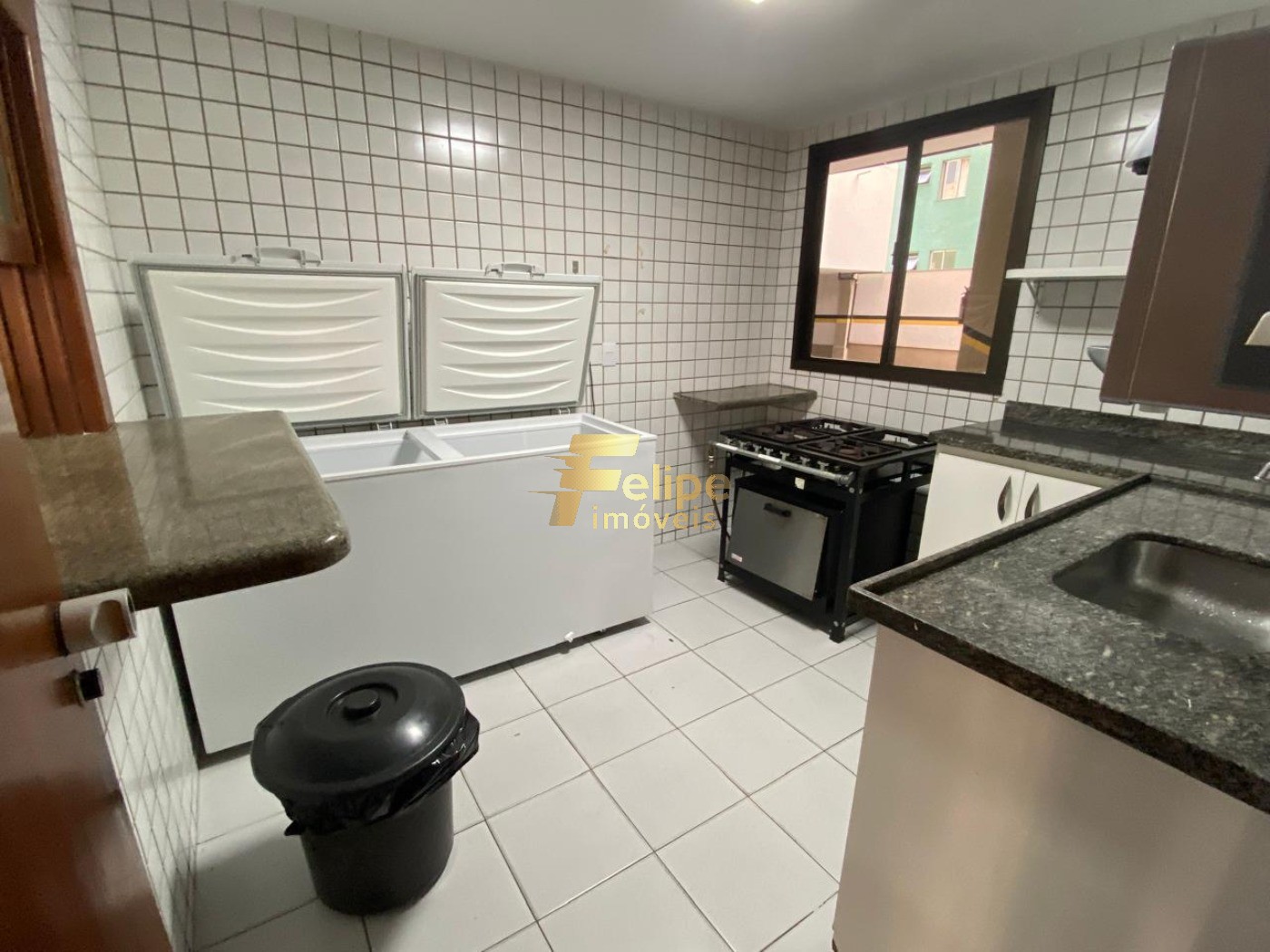 Apartamento à venda com 3 quartos, 130m² - Foto 27