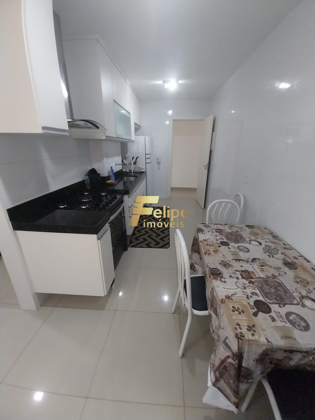 Apartamento à venda com 3 quartos, 98m² - Foto 7