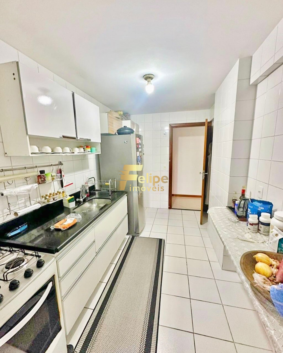 Apartamento à venda com 3 quartos, 96m² - Foto 5