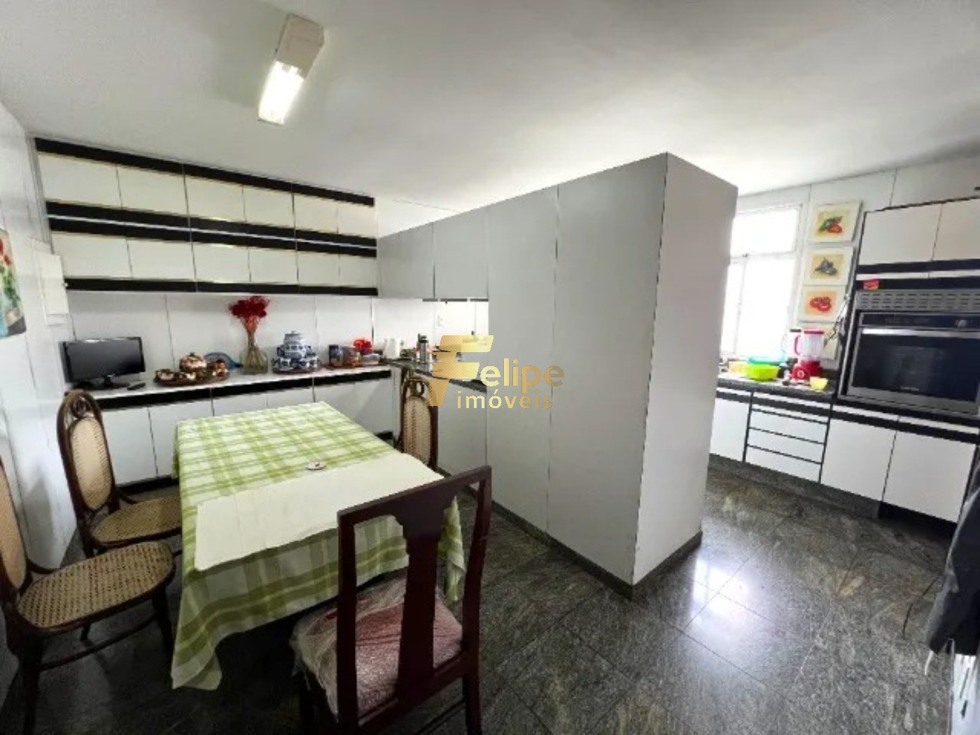 Apartamento à venda com 5 quartos, 362m² - Foto 17