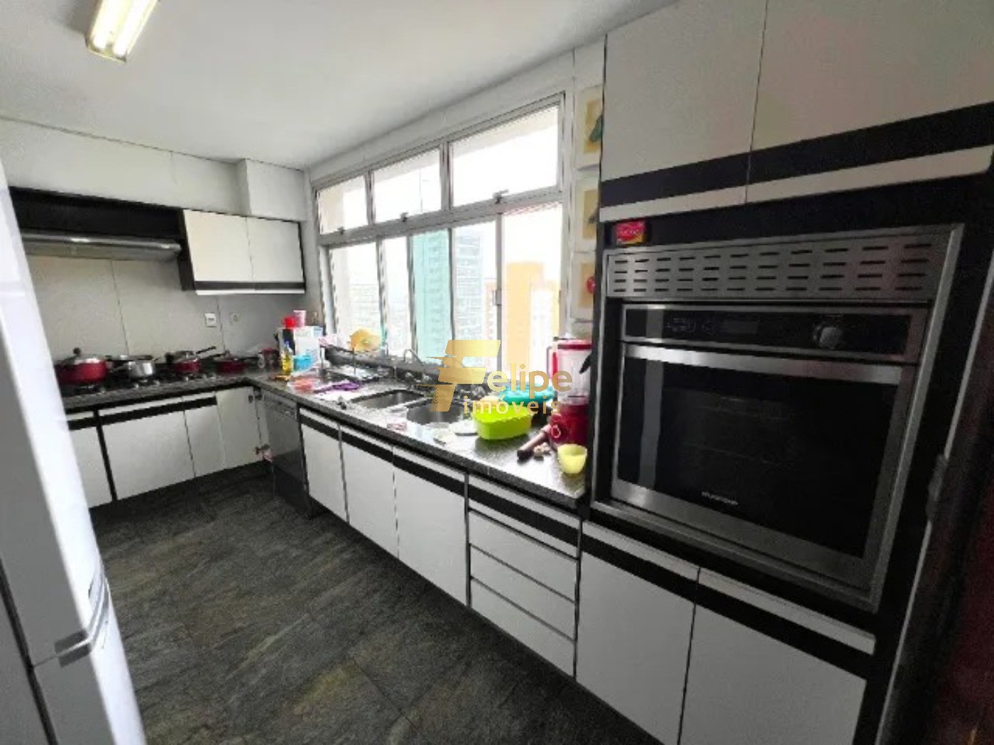 Apartamento à venda com 5 quartos, 362m² - Foto 18