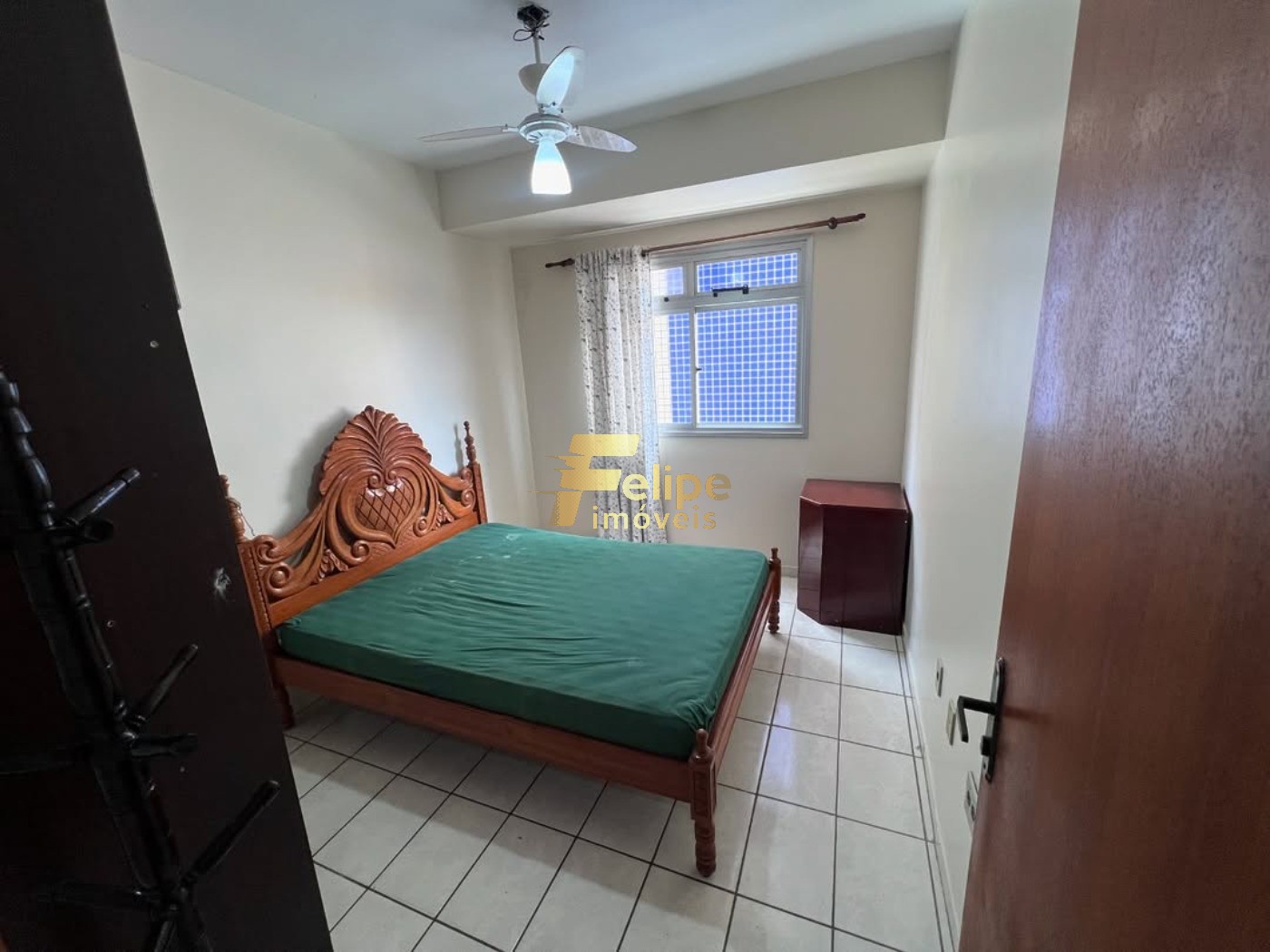 Apartamento à venda com 3 quartos, 95m² - Foto 4