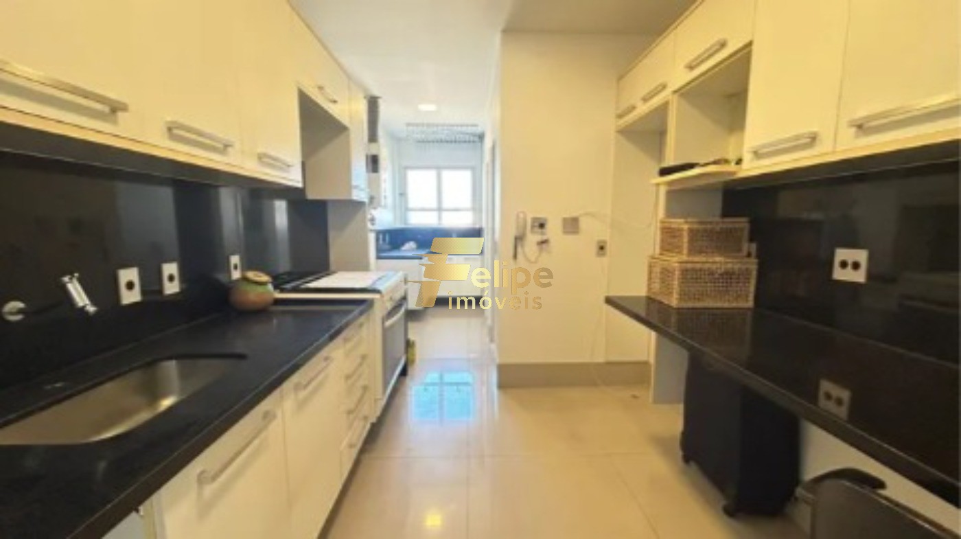 Apartamento à venda com 3 quartos, 135m² - Foto 8