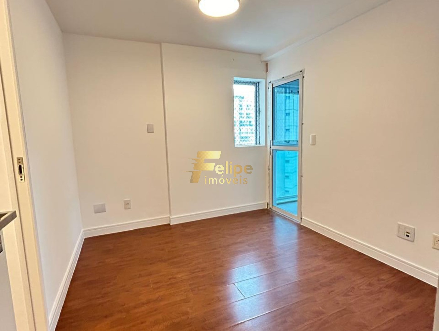 Apartamento à venda com 3 quartos, 147m² - Foto 5