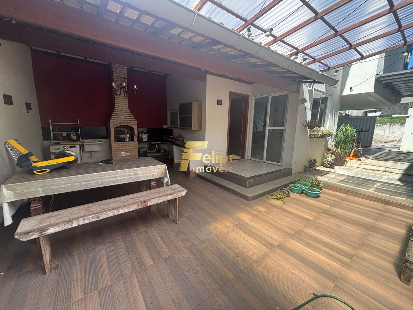 Casa, 3 quartos, 99 m² - Foto 1