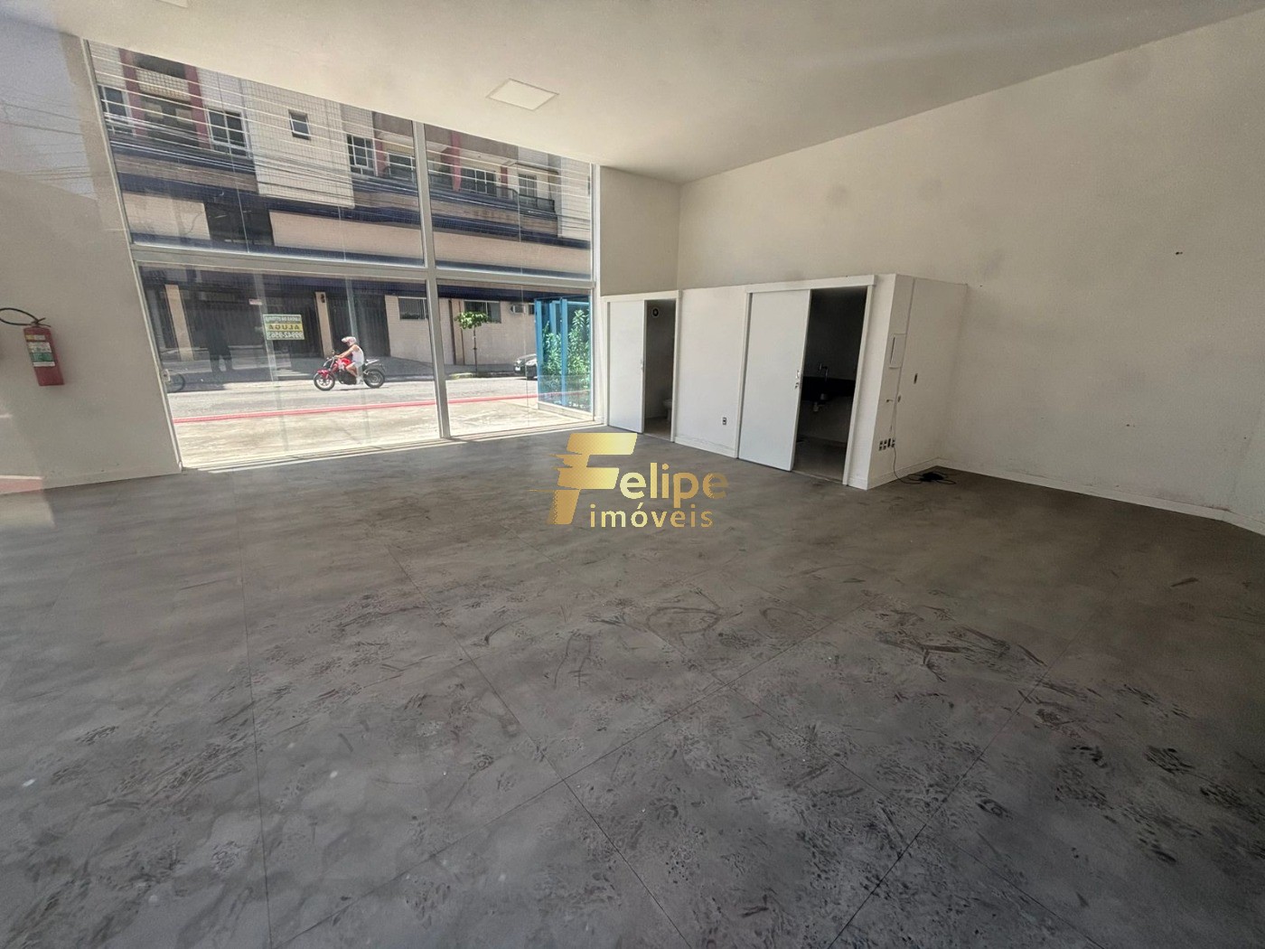 Loja-Salão, 90 m² - Foto 1