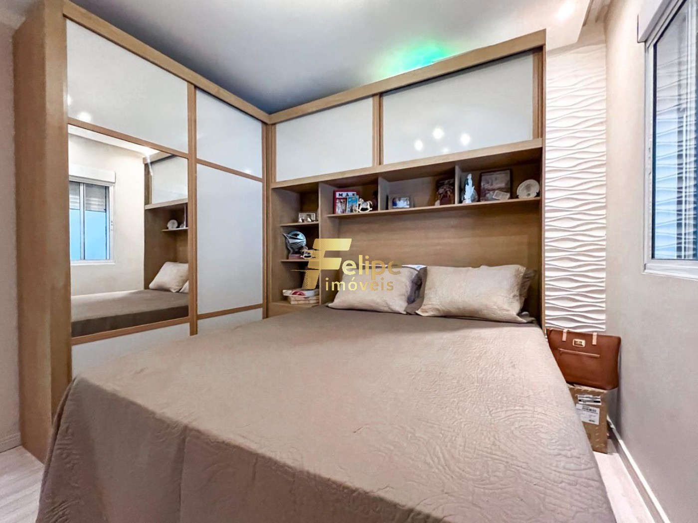 Casa, 5 quartos, 237 m² - Foto 4