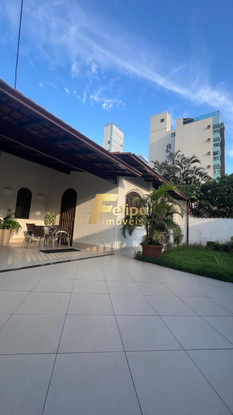 Casa, 3 quartos, 208 m² - Foto 1