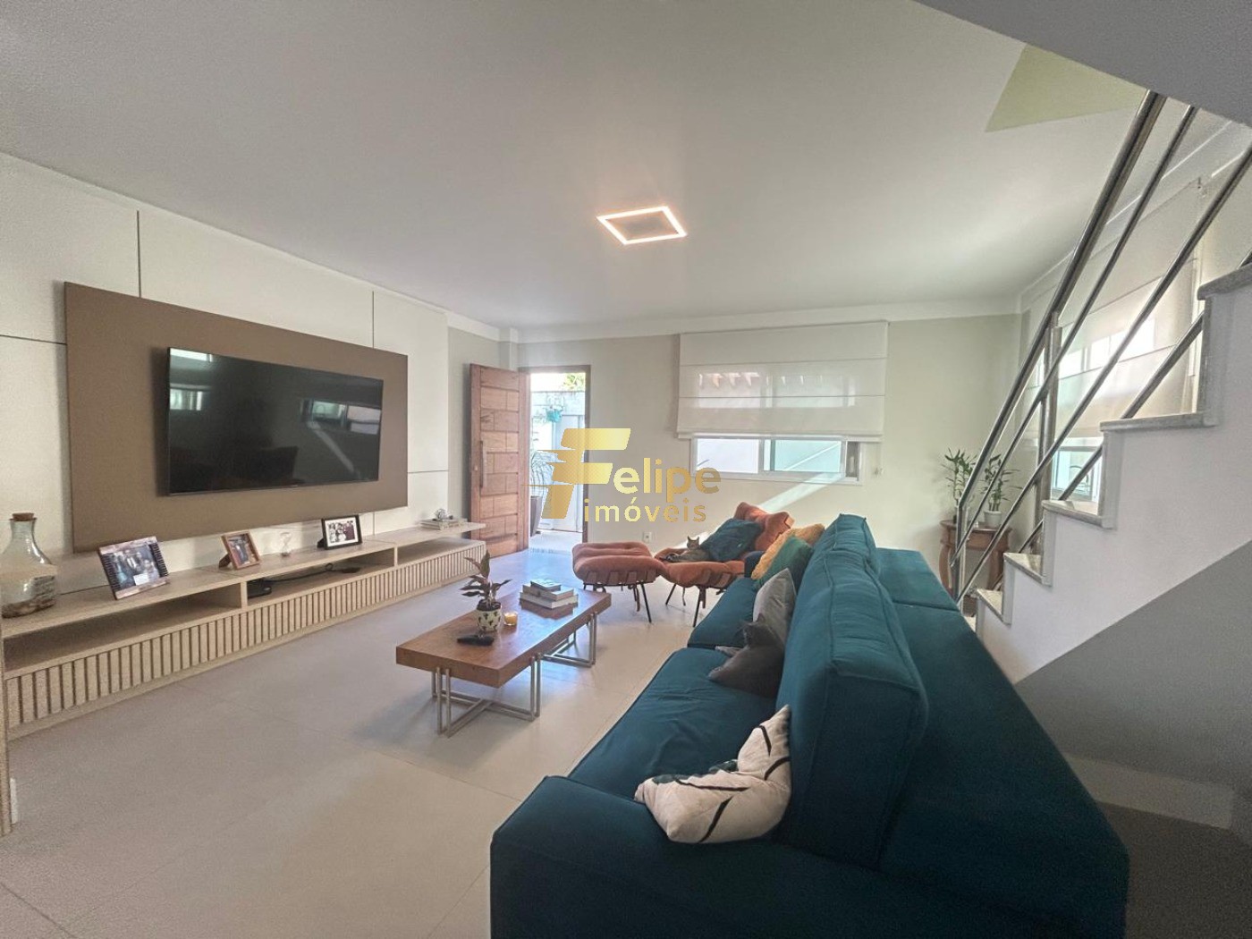 Casa, 4 quartos, 170 m² - Foto 1