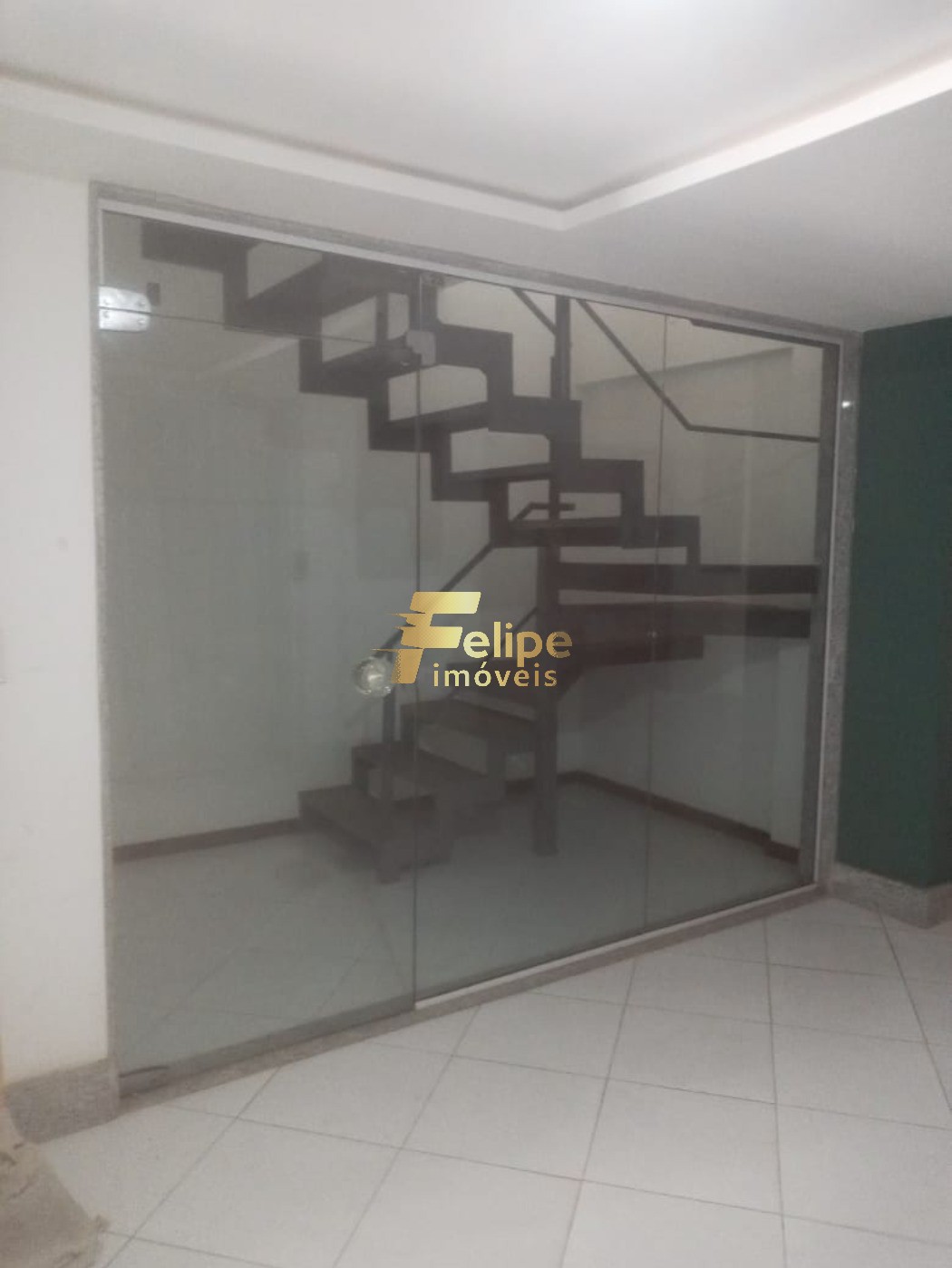 Loja-Salão, 148 m² - Foto 1