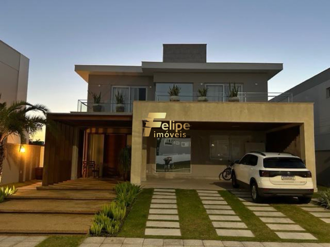 Casa, 4 quartos, 330 m² - Foto 1