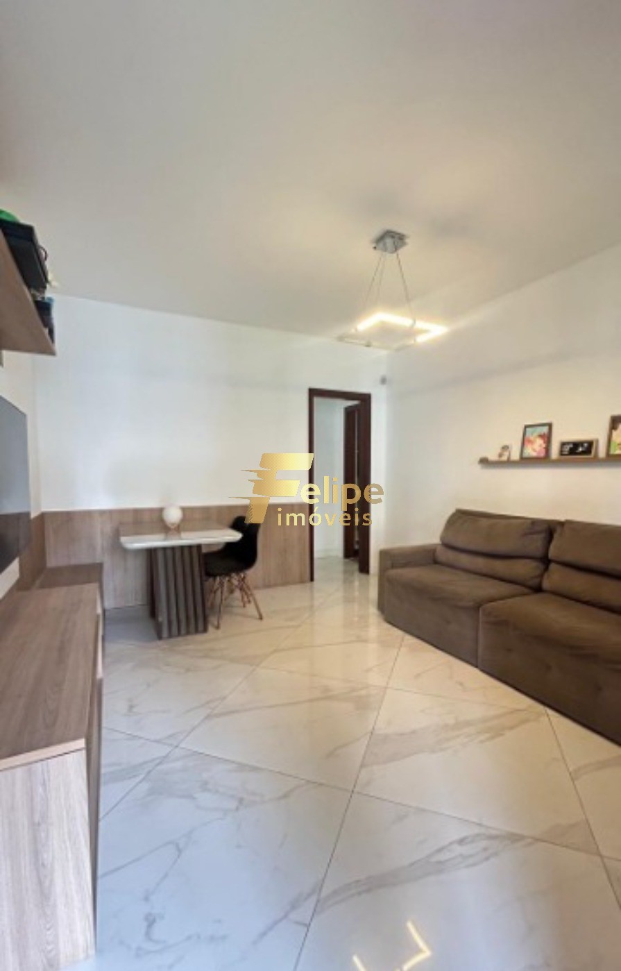 Casa, 4 quartos, 143 m² - Foto 1