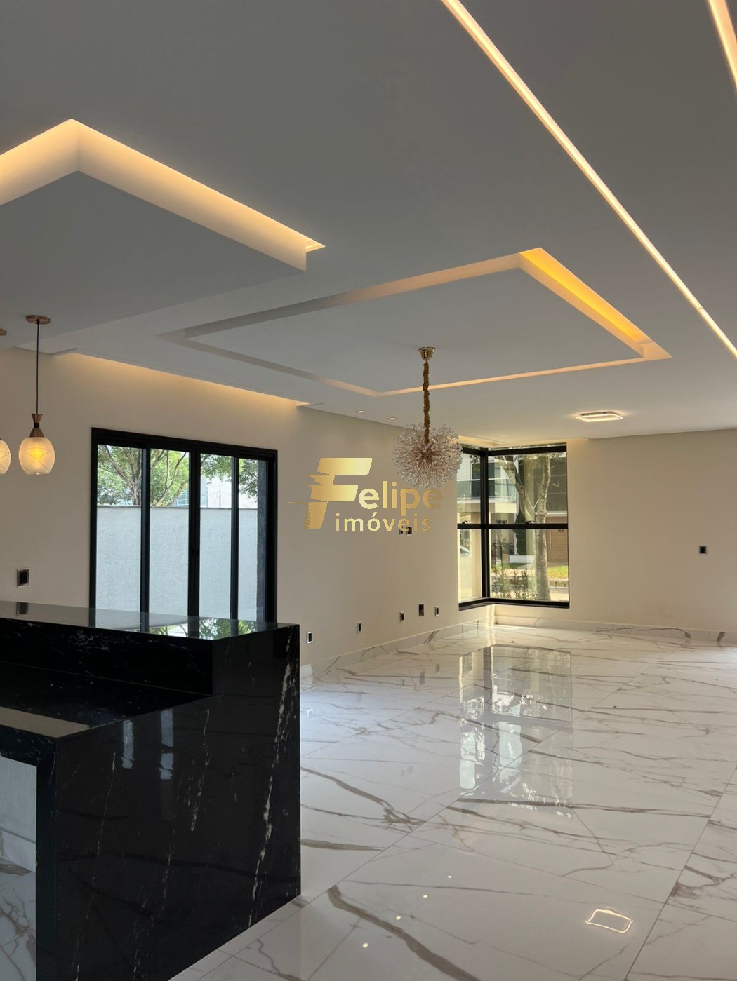 Casa, 4 quartos, 340 m² - Foto 2