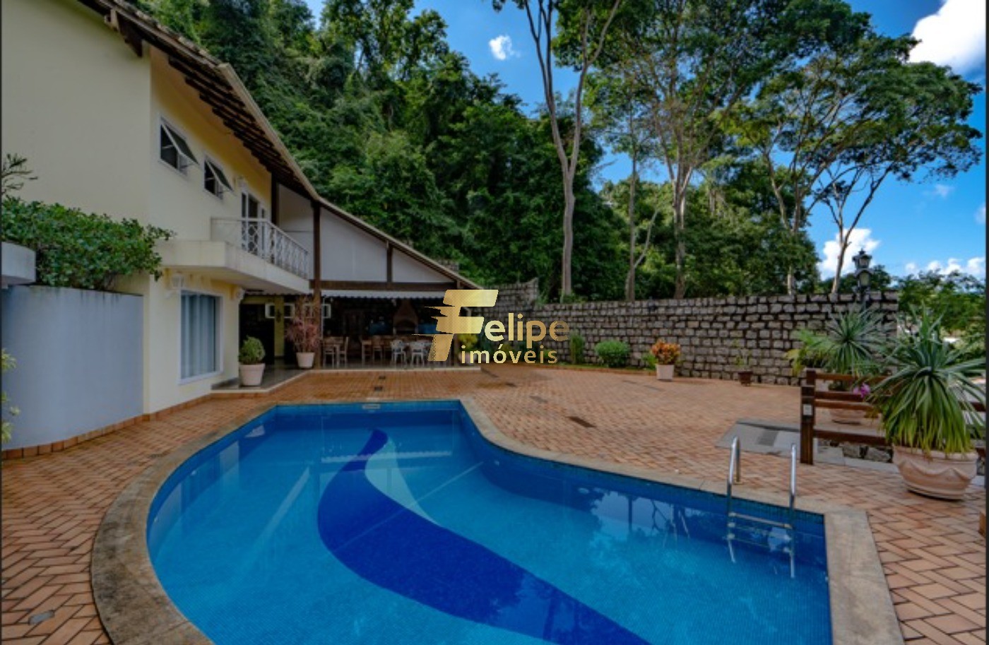 Casa, 4 quartos, 664 m² - Foto 1