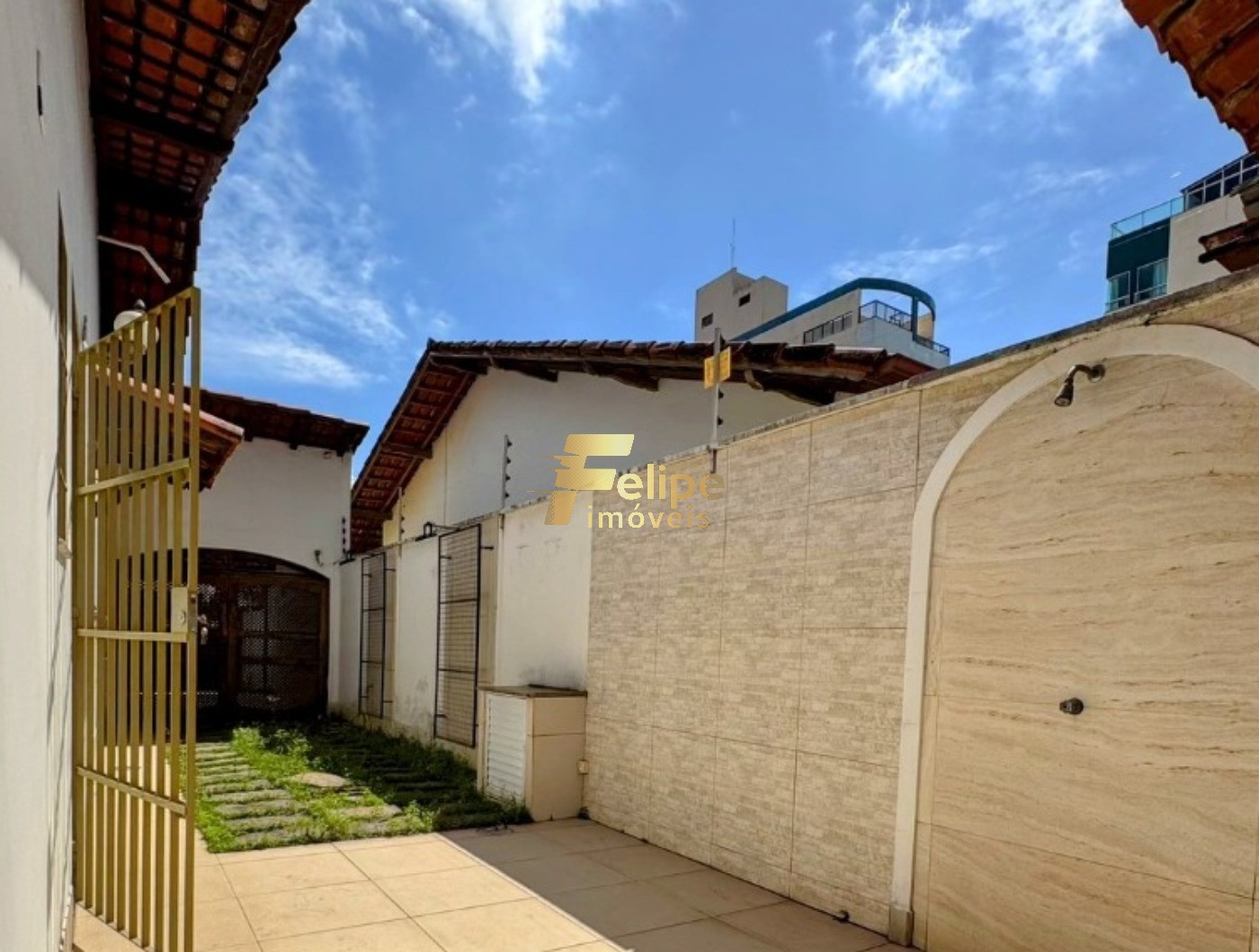 Casa, 3 quartos, 209 m² - Foto 1