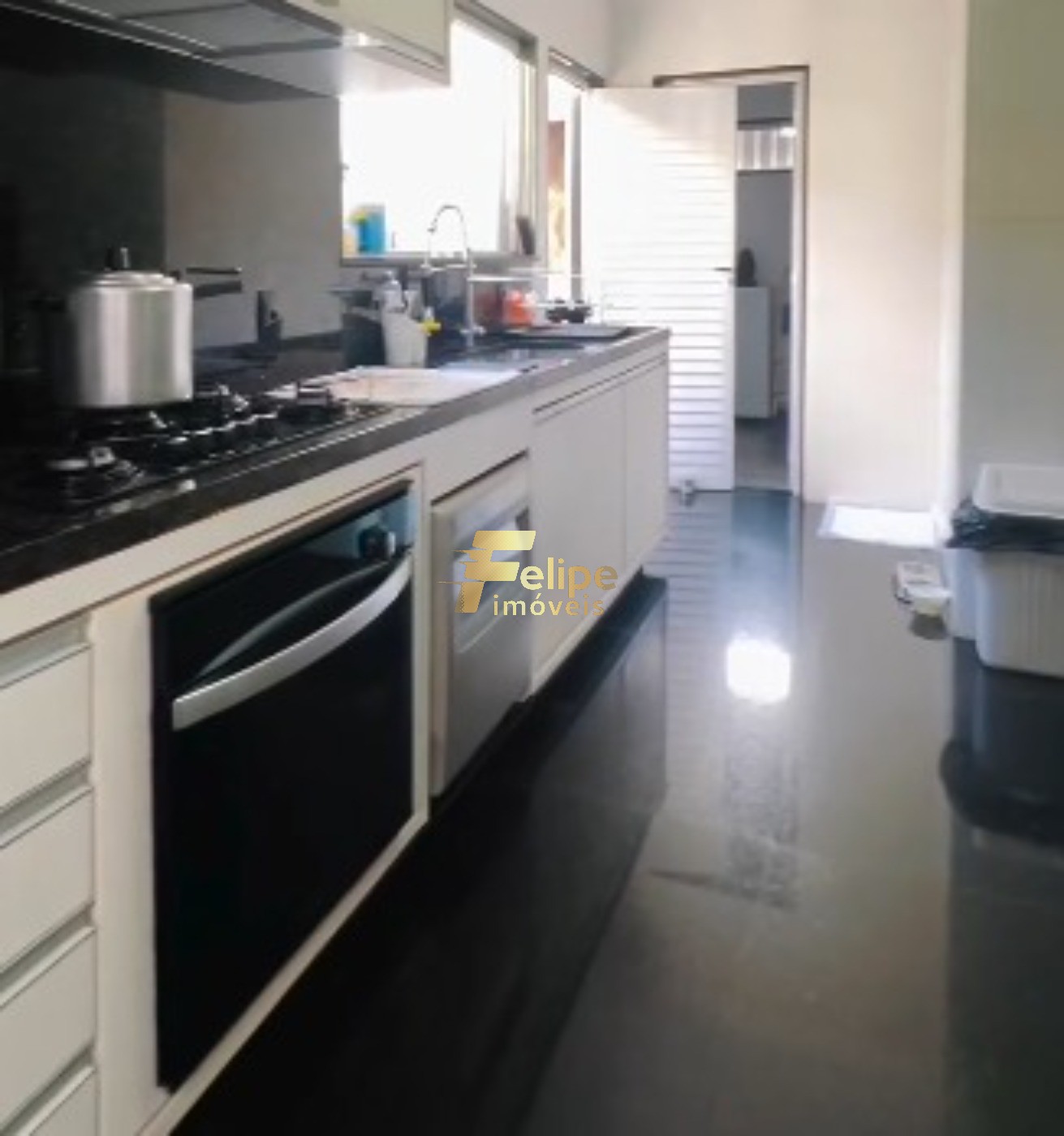 Casa, 3 quartos, 165 m² - Foto 3