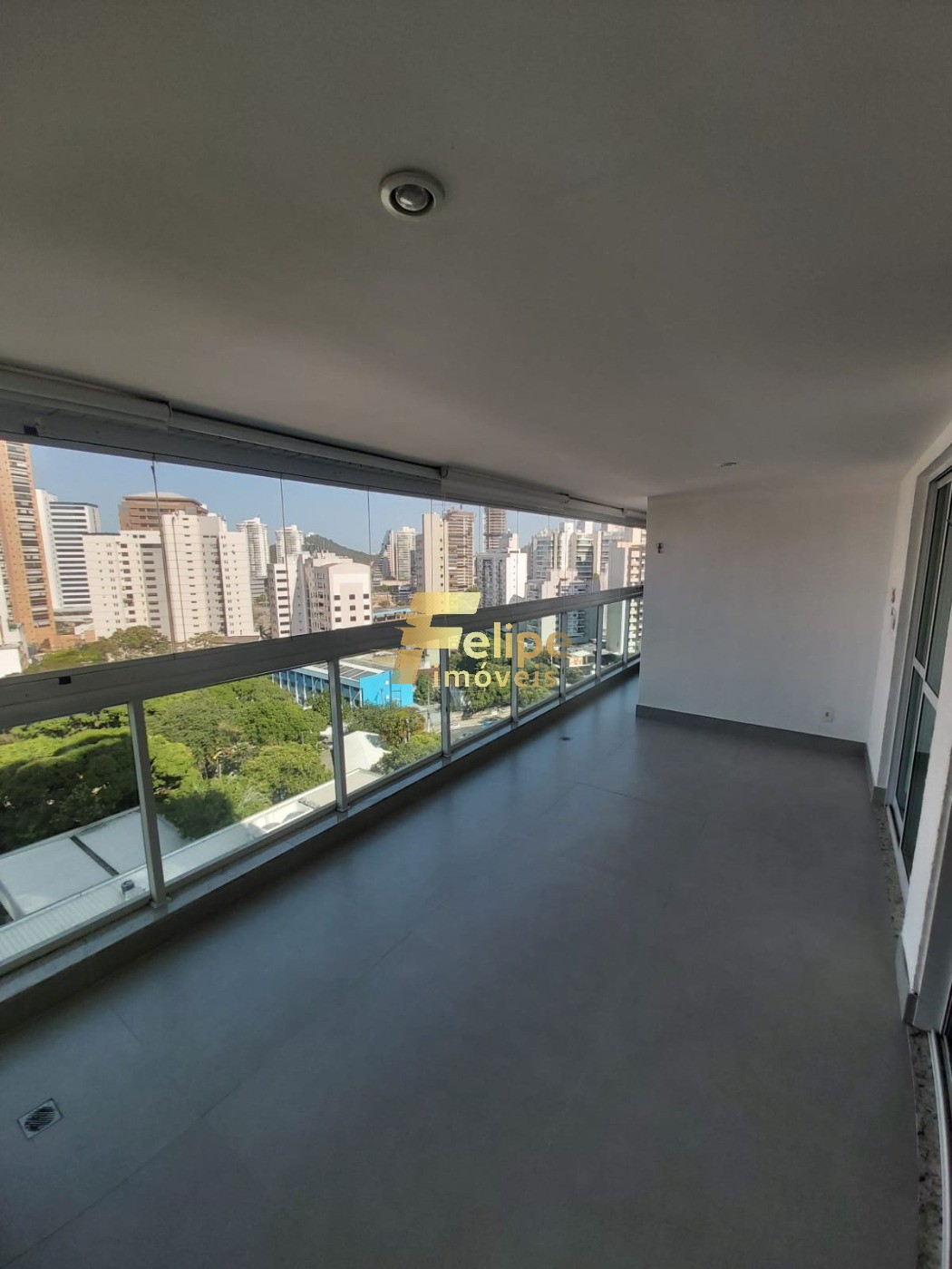 Apartamento, 3 quartos, 136 m² - Foto 1