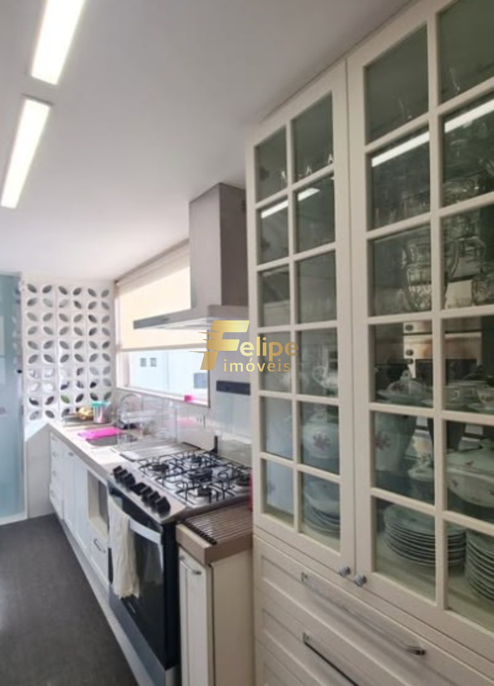 Apartamento, 3 quartos, 130 m² - Foto 3