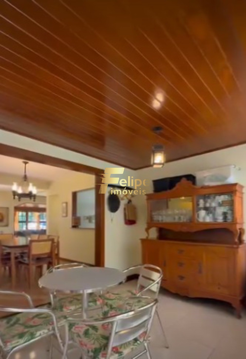 Casa, 3 quartos, 1400 m² - Foto 2