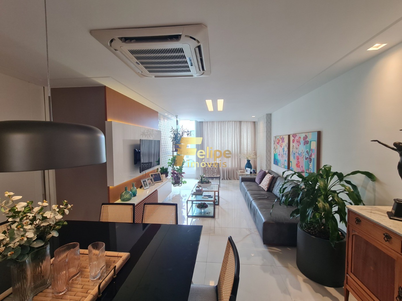 Apartamento, 3 quartos, 130 m² - Foto 1
