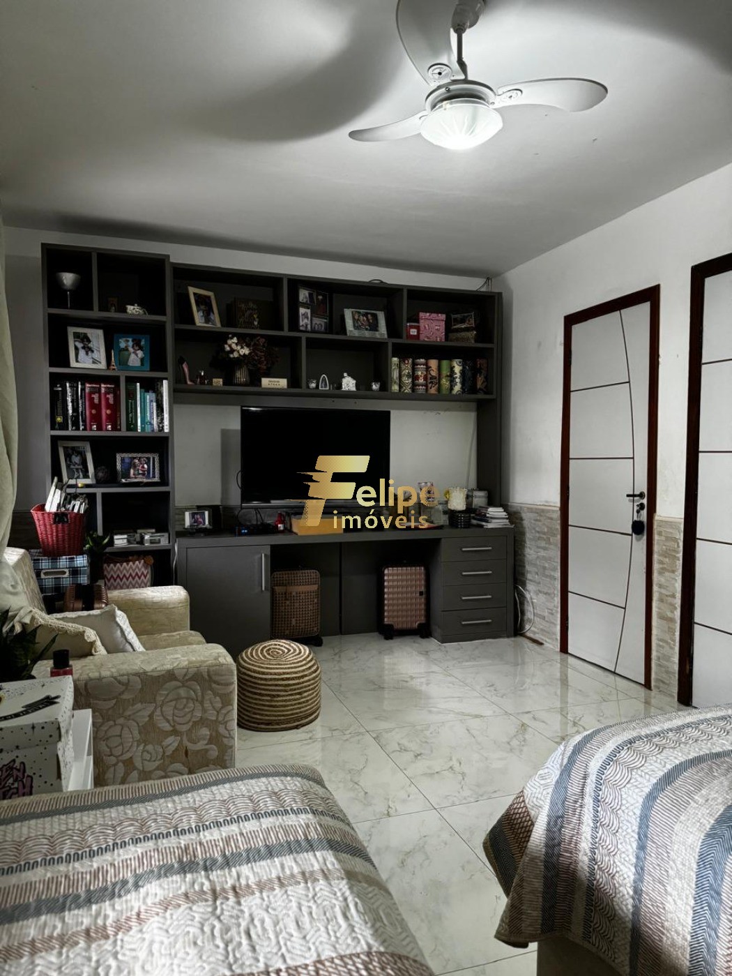 Casa, 4 quartos, 180 m² - Foto 1