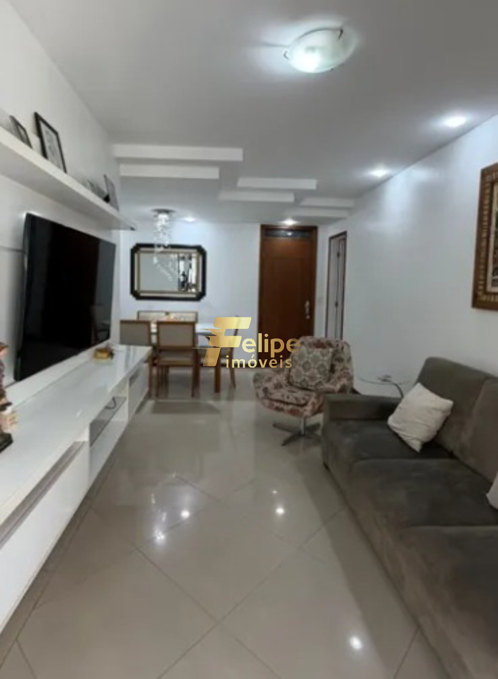 Apartamento, 3 quartos, 100 m² - Foto 1