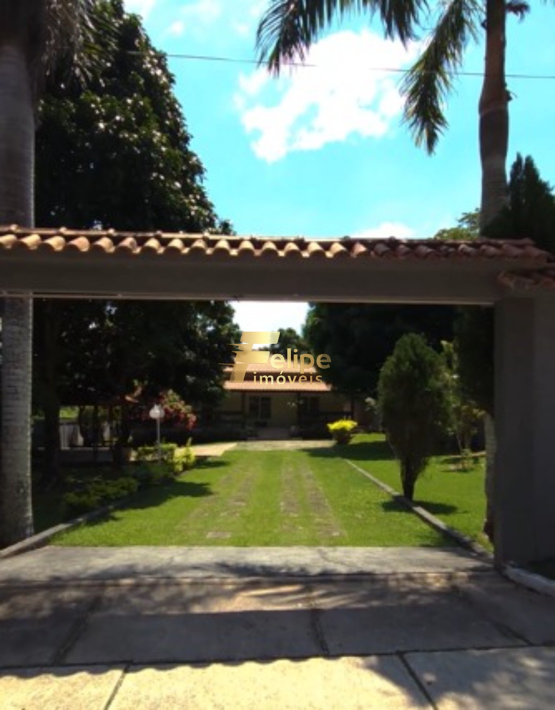 Casa, 3 quartos, 330 m² - Foto 1