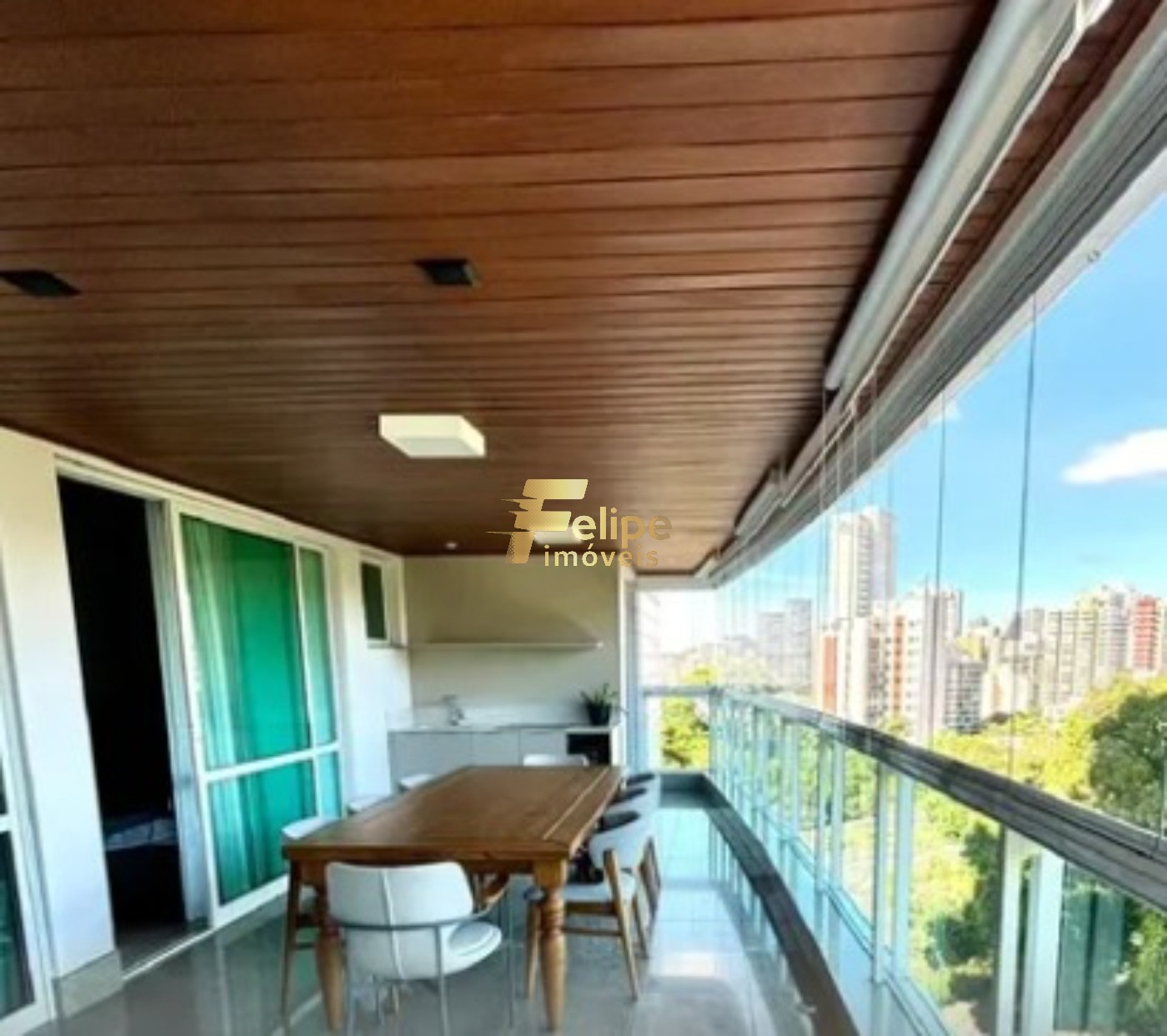 Apartamento, 3 quartos, 180 m² - Foto 1