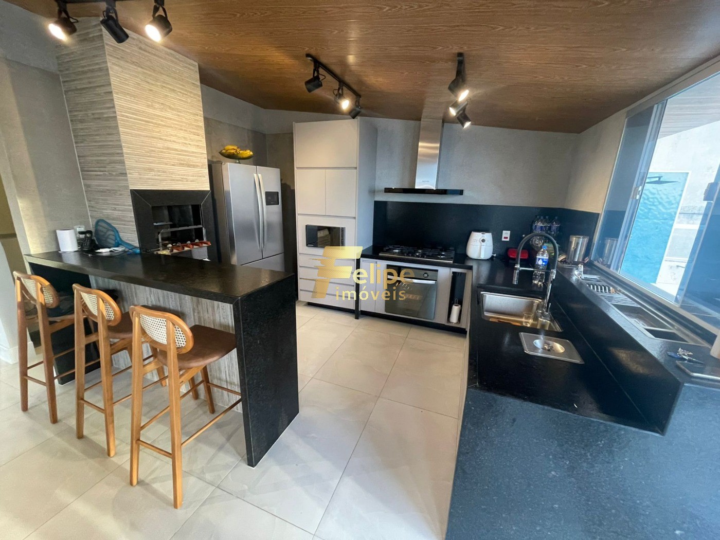 Cobertura, 5 quartos, 326 m² - Foto 2