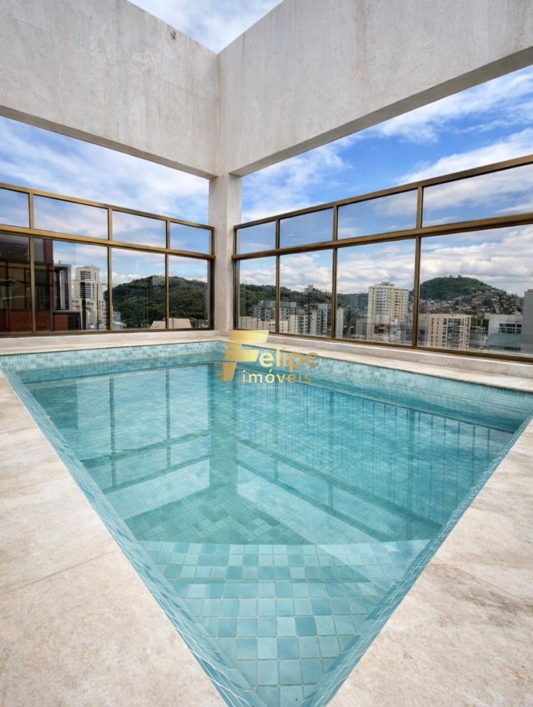 Apartamento, 3 quartos, 238 m² - Foto 1