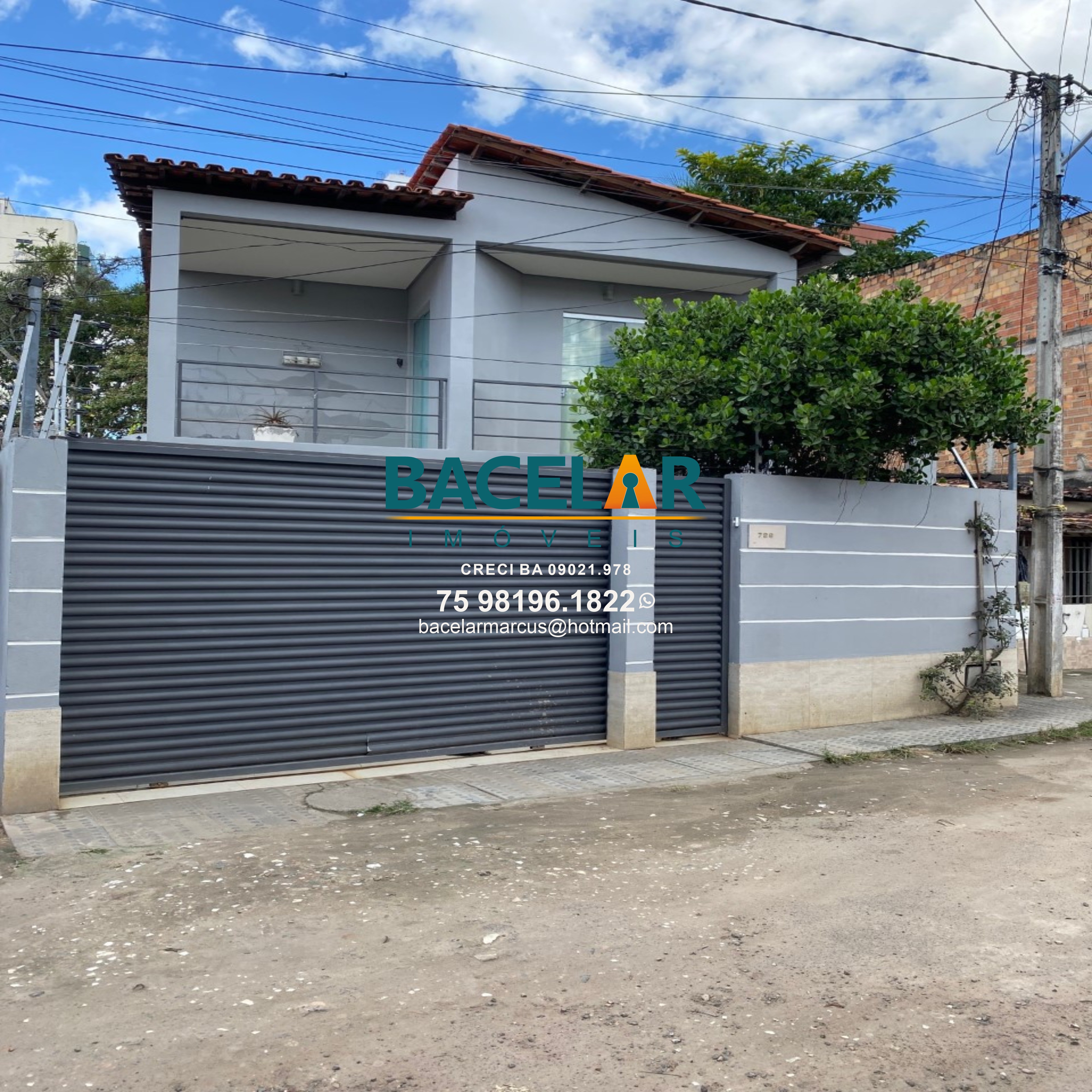 Casa à venda com 4 quartos, 50m² - Foto 1