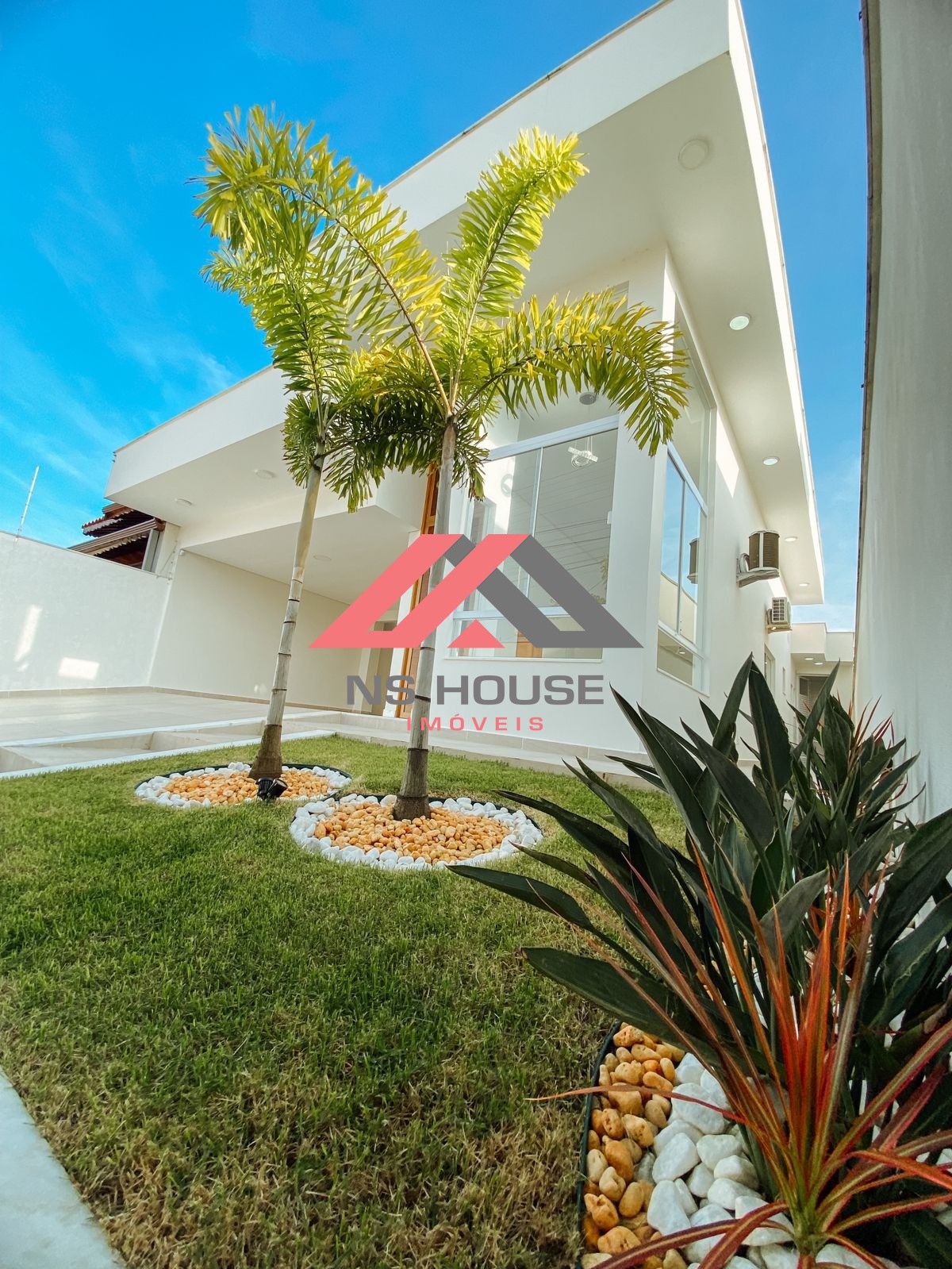 CASA RESIDENCIAL em Peruíbe - SP, Jardim Icaraíba