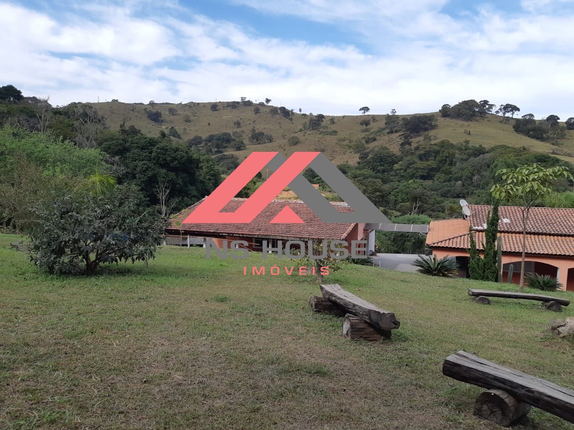 SITIO RESIDENCIAL em PIEDADE - SP, Roseiral