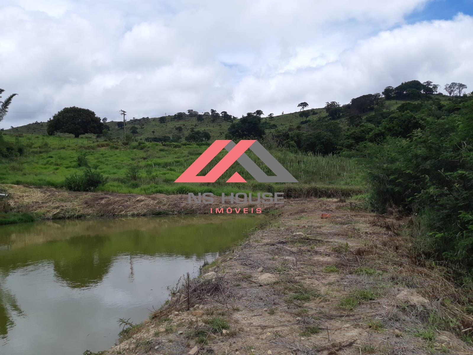 SITIO RESIDENCIAL em PIEDADE - SP, Roseiral