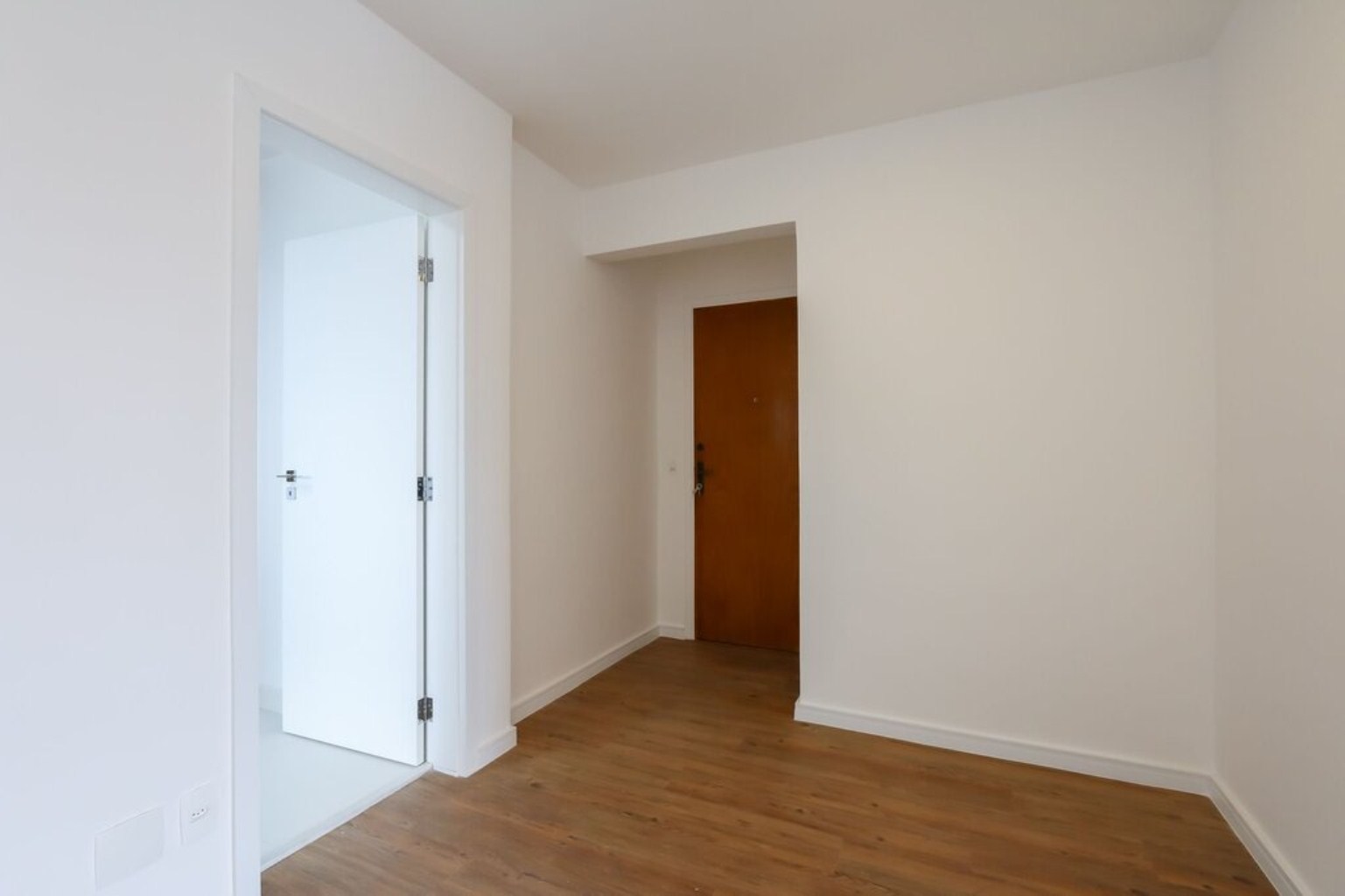 Apartamento à venda com 2 quartos, 66m² - Foto 17