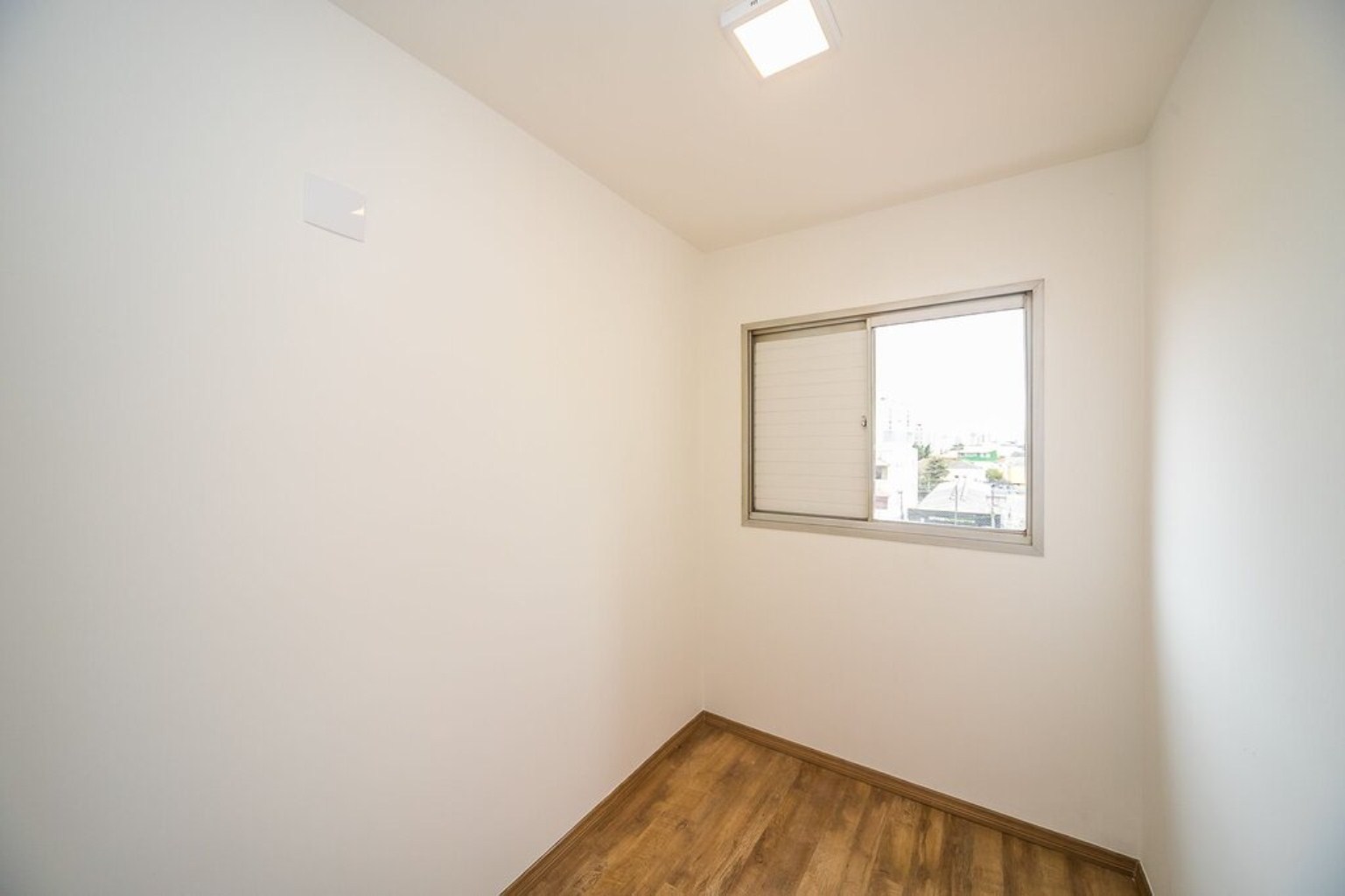 Apartamento à venda com 3 quartos, 73m² - Foto 26