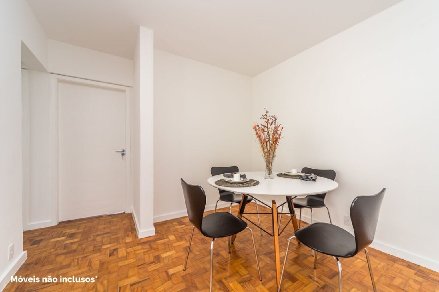 Apartamento à venda com 2 quartos, 74m² - Foto 35