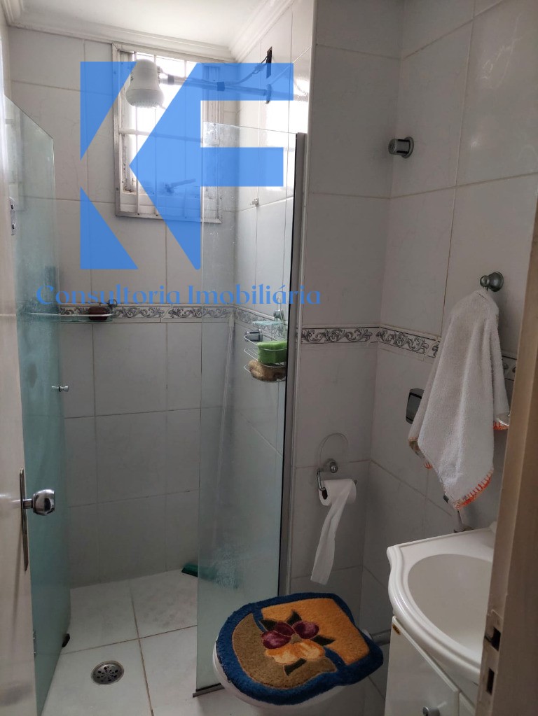 Apartamento à venda com 2 quartos, 60m² - Foto 13