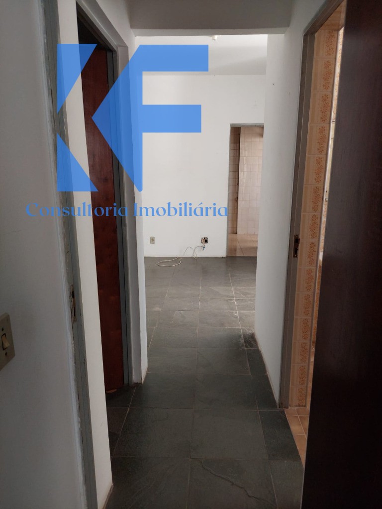 Apartamento à venda com 3 quartos, 70m² - Foto 3