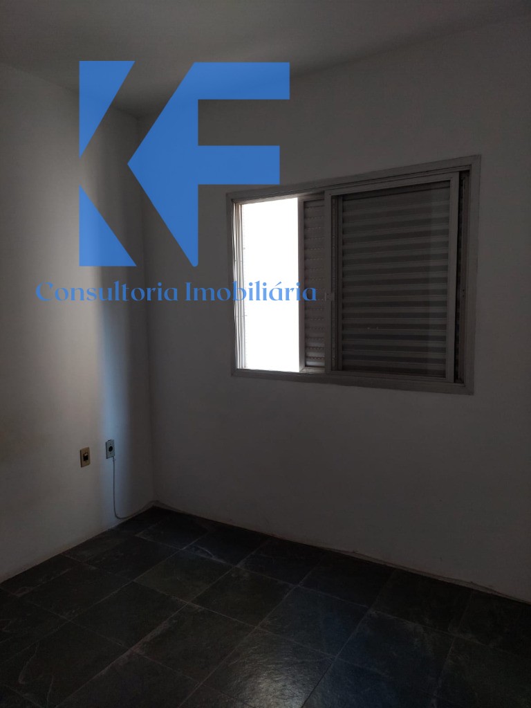 Apartamento à venda com 3 quartos, 70m² - Foto 4