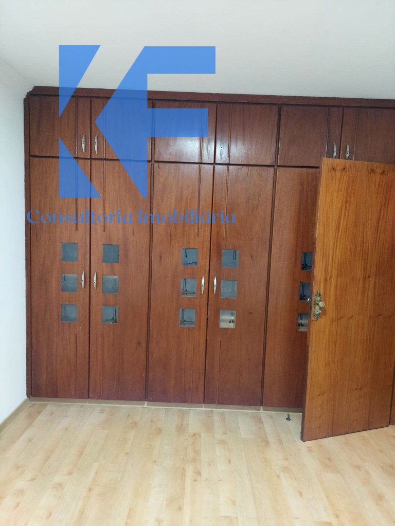 Apartamento à venda com 3 quartos, 242m² - Foto 11