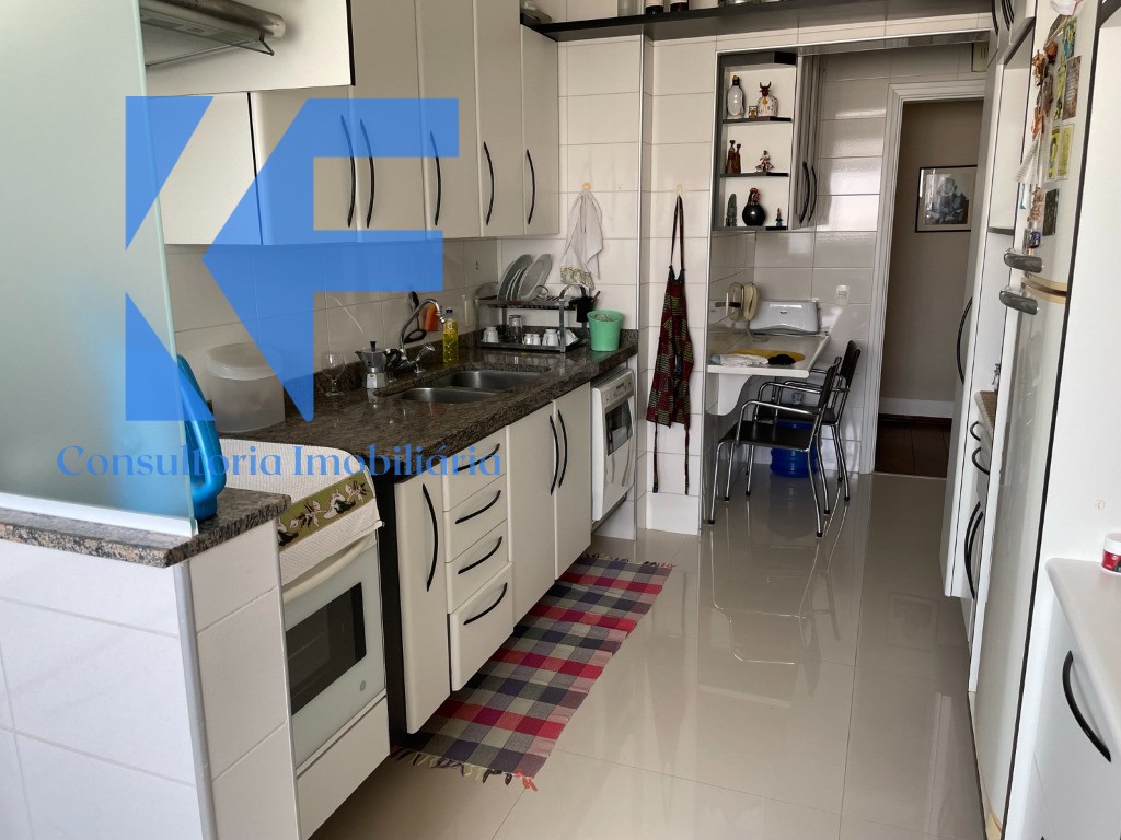 Apartamento à venda com 4 quartos, 140m² - Foto 12